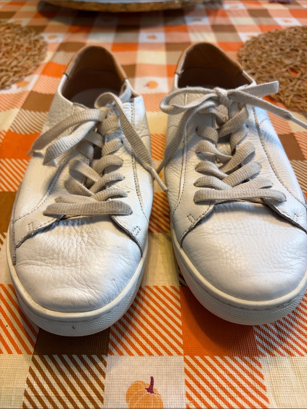 Soludos leather sneaker